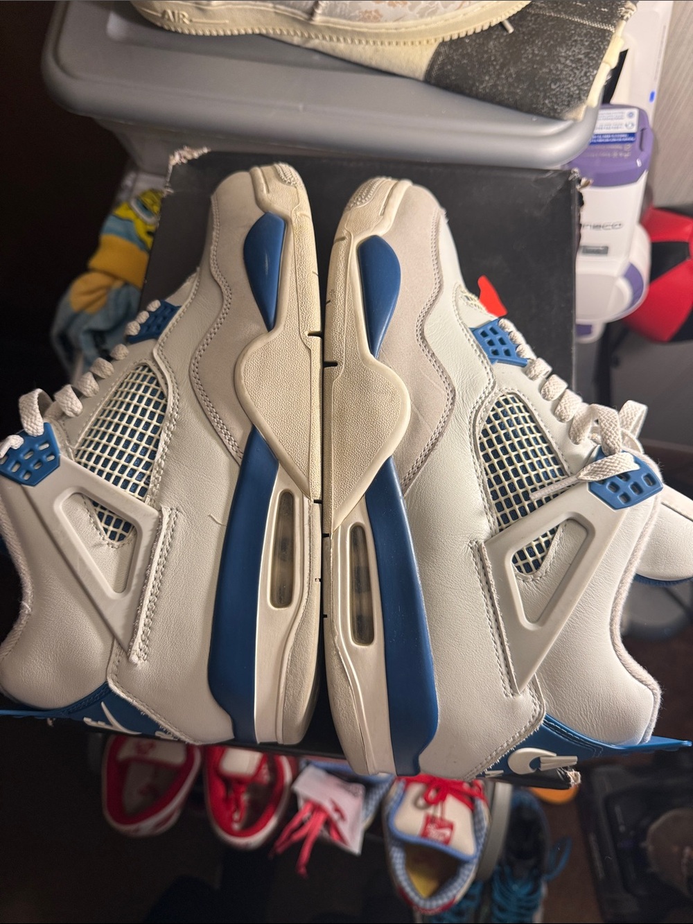 Jordan 4 - Picture 4 of 8